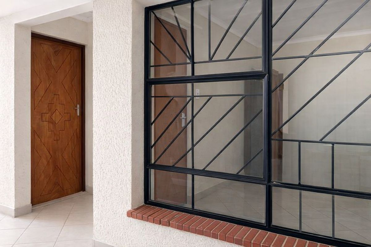 House For Sale In Soshanguve - Photo 5