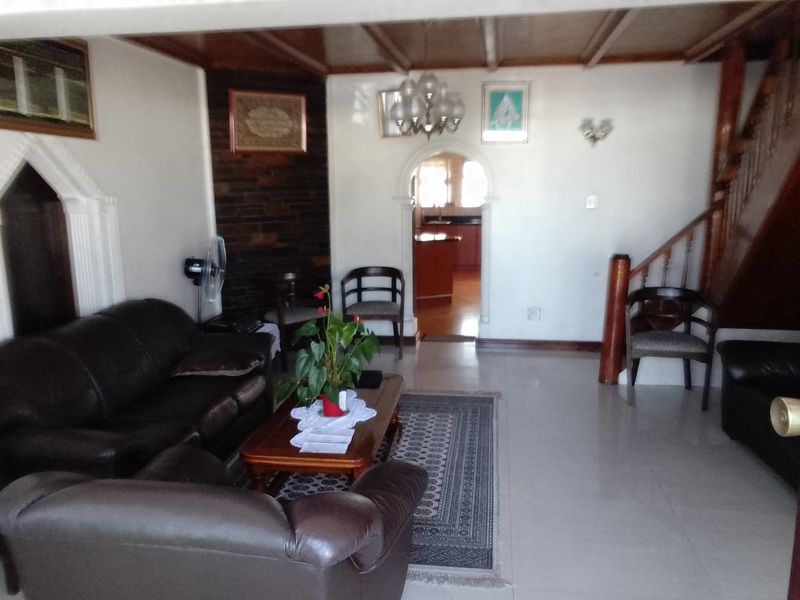House For Sale In Parow - Photo 8