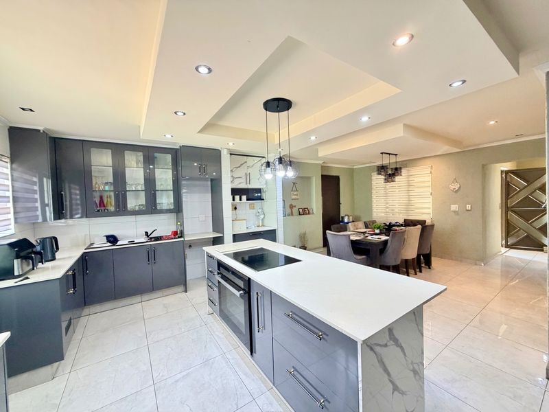 House Rental Monthly In Kempton Park - Photo 2