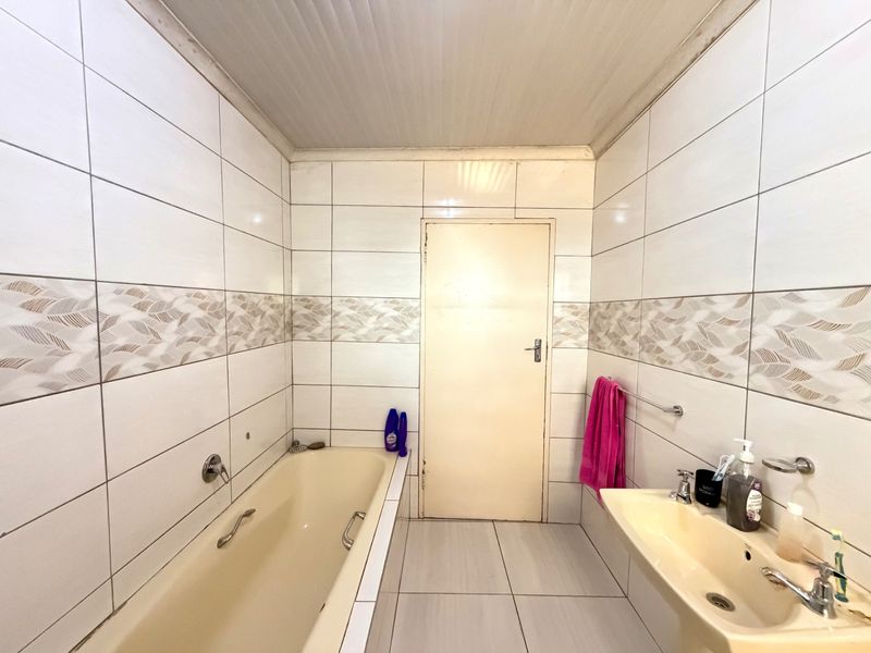 House Rental Monthly In Kempton Park - Photo 4