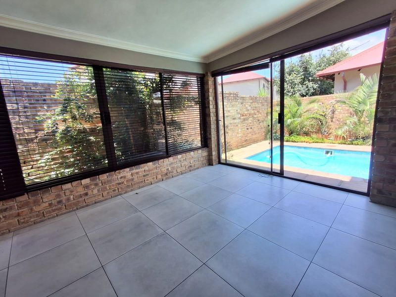 House Rental Monthly In Sandton - Photo 9