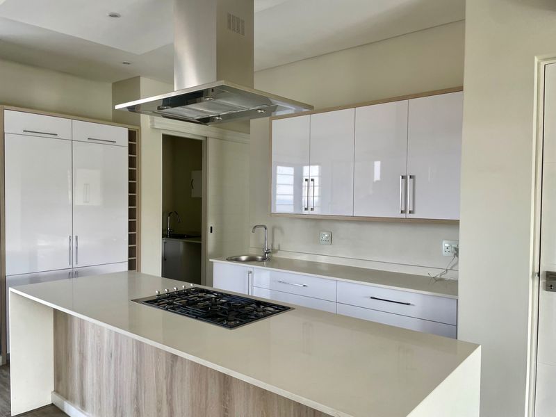 Apartment Rental Monthly In Sandton - Photo 3
