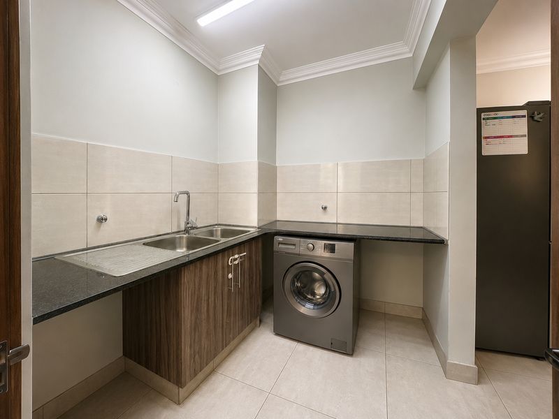 Townhouse For Sale In Pretoria - Photo 5