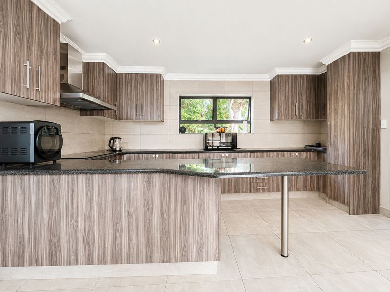 Townhouse For Sale In Pretoria - Photo 3