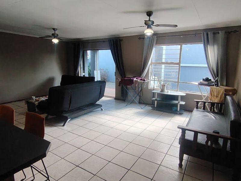 House Rental Monthly In Kempton Park - Photo 8