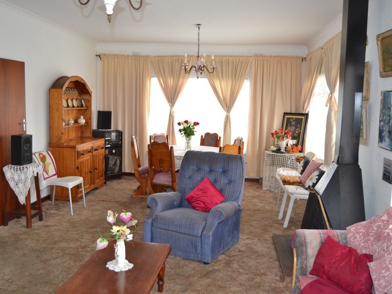 House For Sale In Bellville - Photo 3