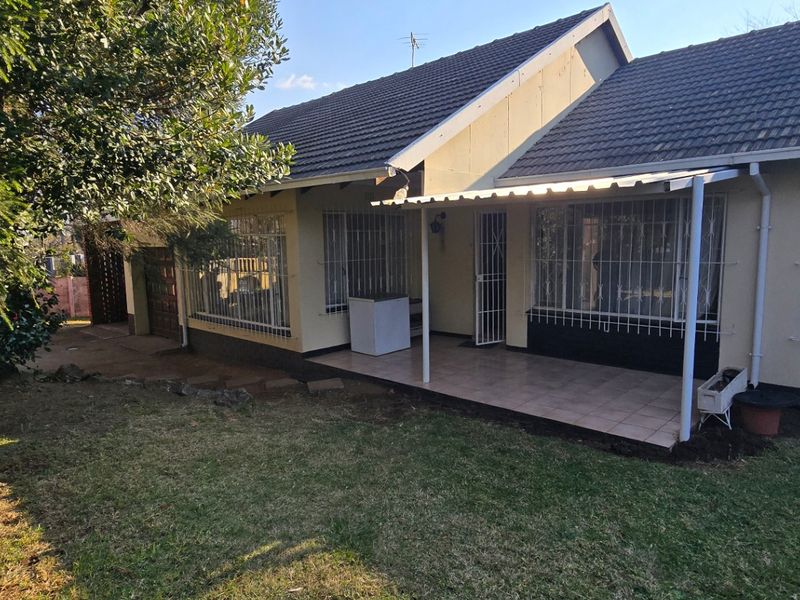 House For Sale In Benoni - Photo 1