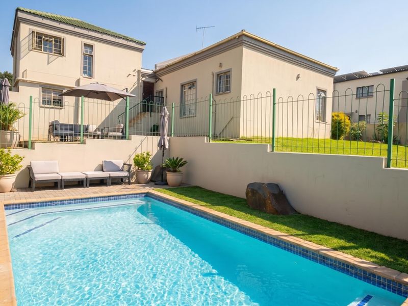 House For Sale In Pretoria - Photo 1