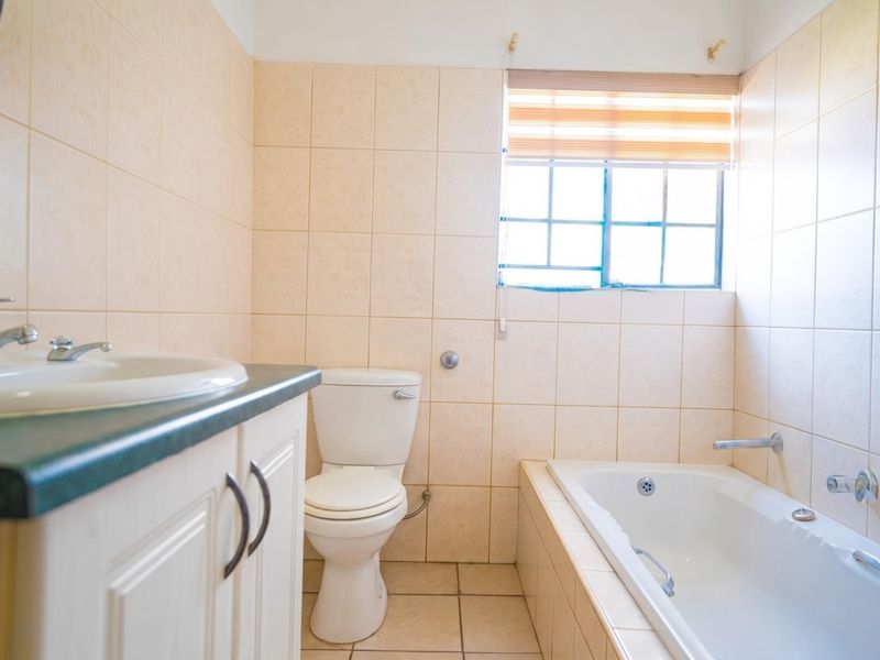 House For Sale In Pretoria - Photo 9