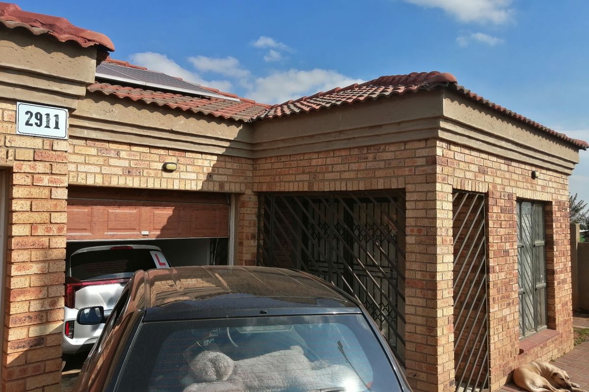 House For Sale In Walkerville - Photo 3