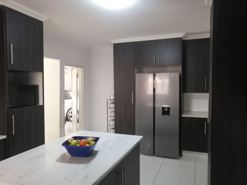House For Sale In Walkerville - Photo 10