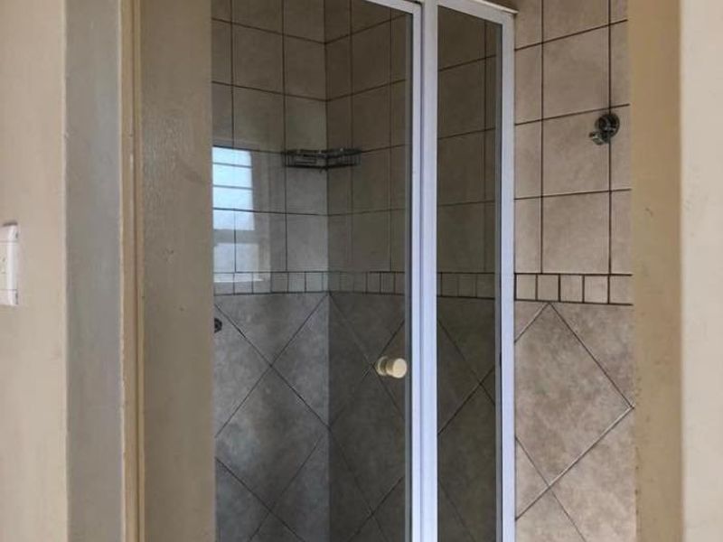 Townhouse Rental Monthly In Pretoria - Photo 6