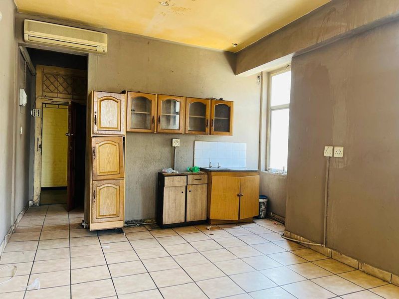 Apartment For Sale In Durban - Photo 3