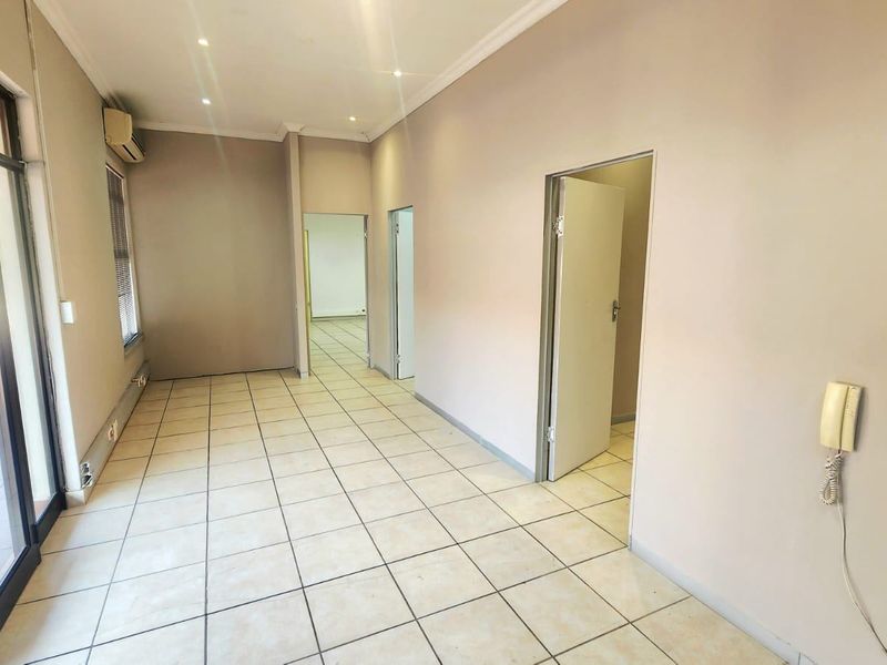 Commercial For Sale In Margate - Photo 4