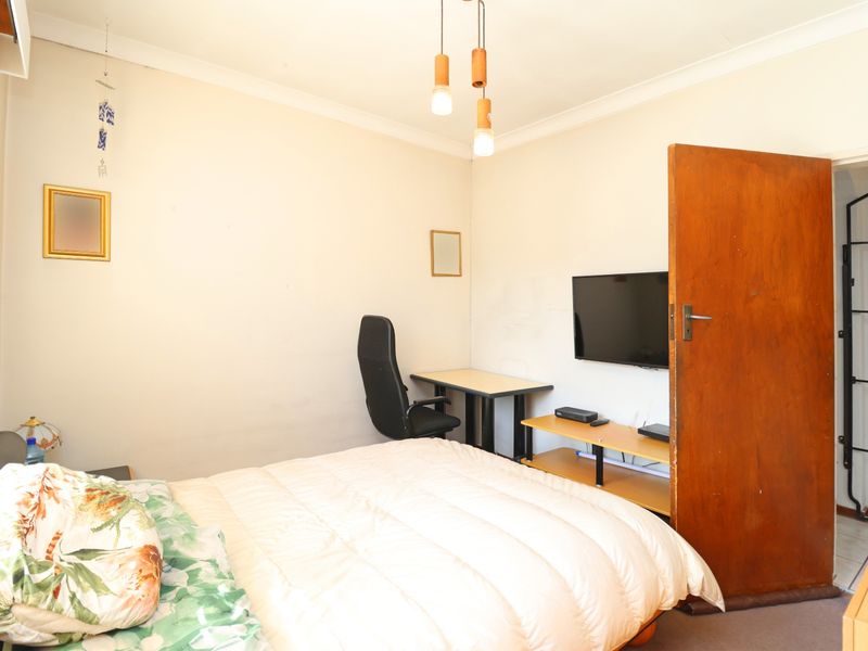House For Sale In Johannesburg - Photo 10