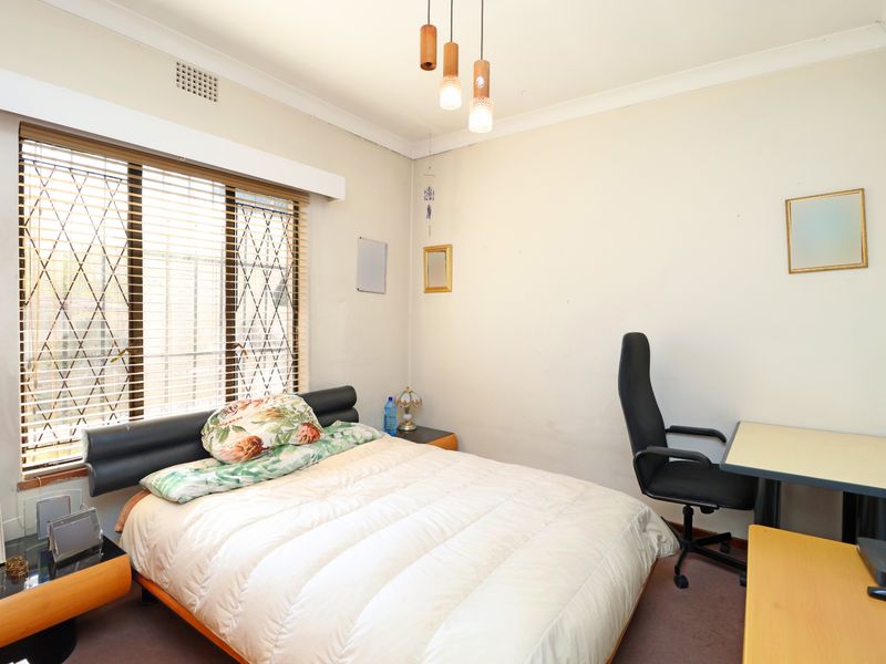 House For Sale In Johannesburg - Photo 9