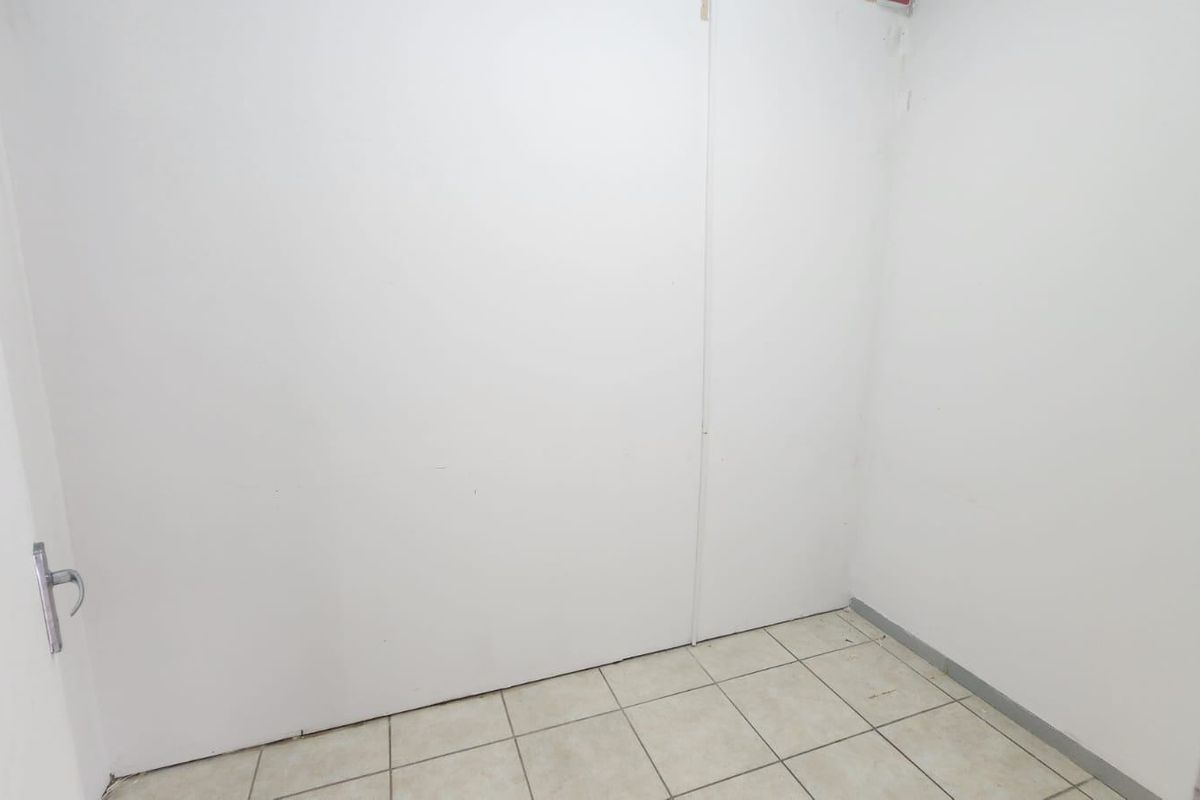Commercial Rental Monthly In Margate - Photo 5