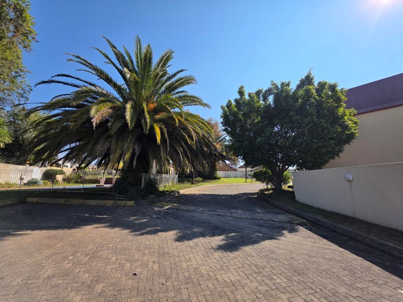 Apartment For Sale In Midrand - Photo 1