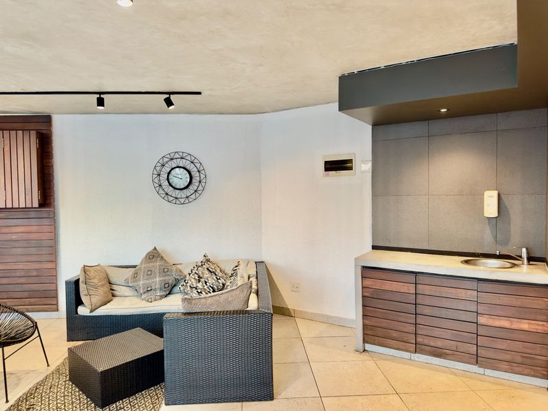 Apartment Pending Sale In Umhlanga - Photo 7