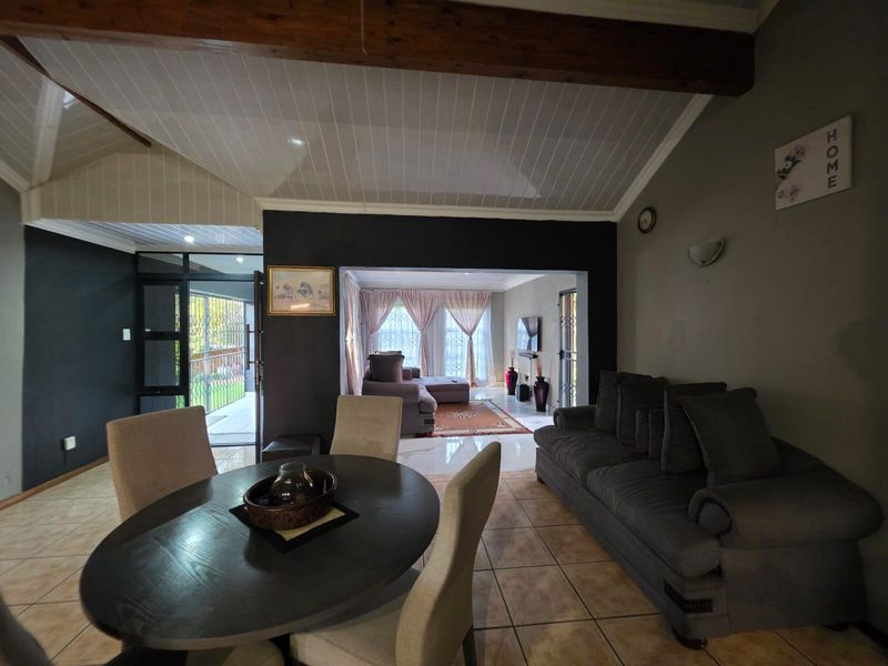 House For Sale In Centurion - Photo 7