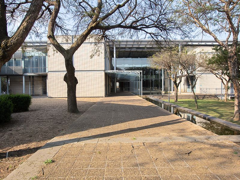 Commercial Rental Monthly In Johannesburg - Photo 1