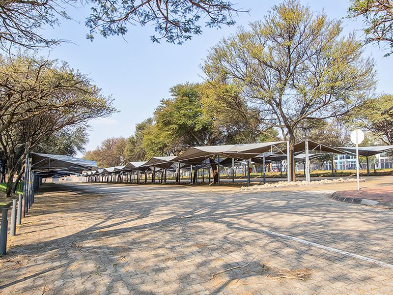 Commercial Rental Monthly In Johannesburg - Photo 4