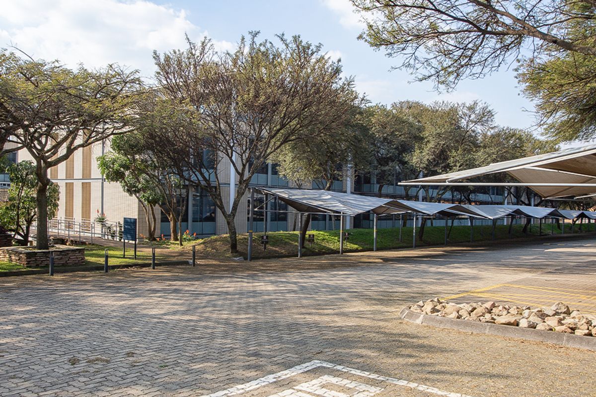 Commercial Rental Monthly In Johannesburg - Photo 5