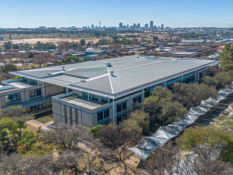 Commercial Rental Monthly In Johannesburg - Photo 5