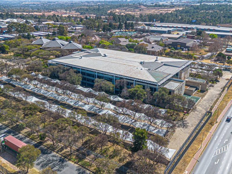 Commercial Rental Monthly In Johannesburg - Photo 9