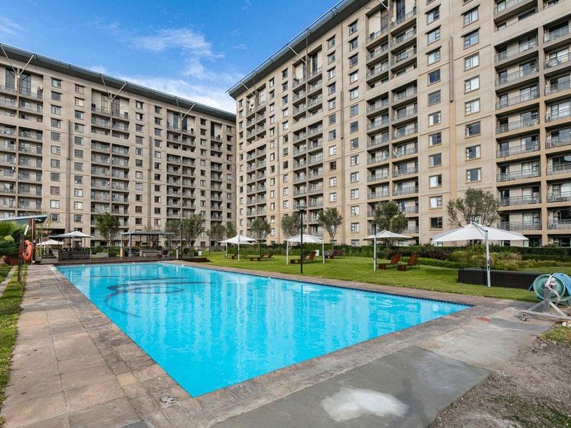 Apartment Rental Monthly In Sandton - Photo 1