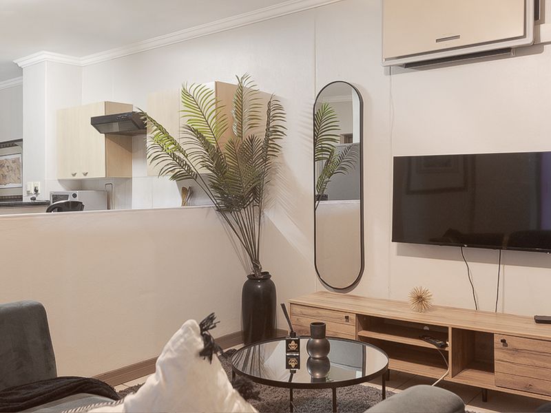 Apartment Rental Monthly In Sandton - Photo 8
