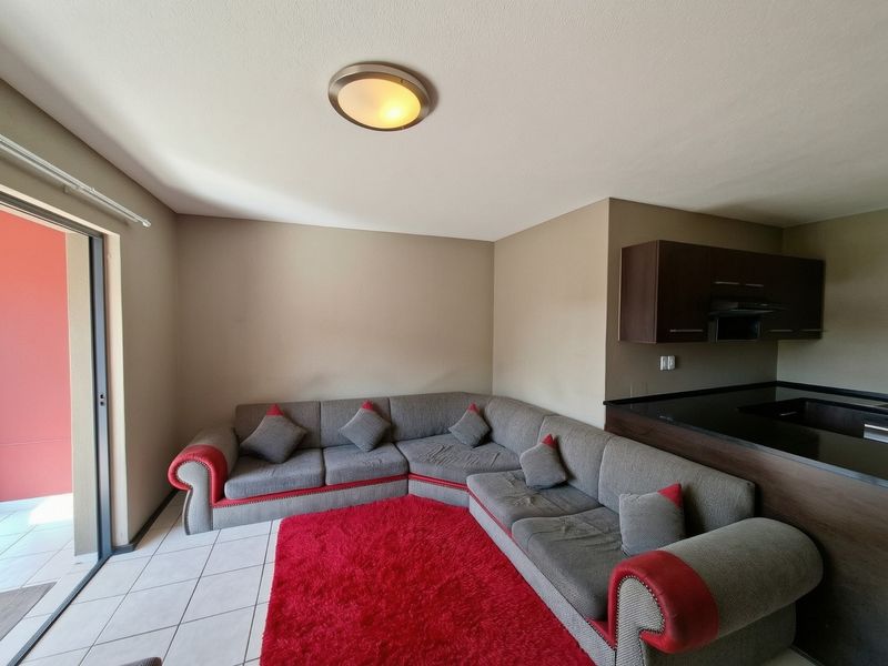 Apartment For Sale In Randburg - Photo 4