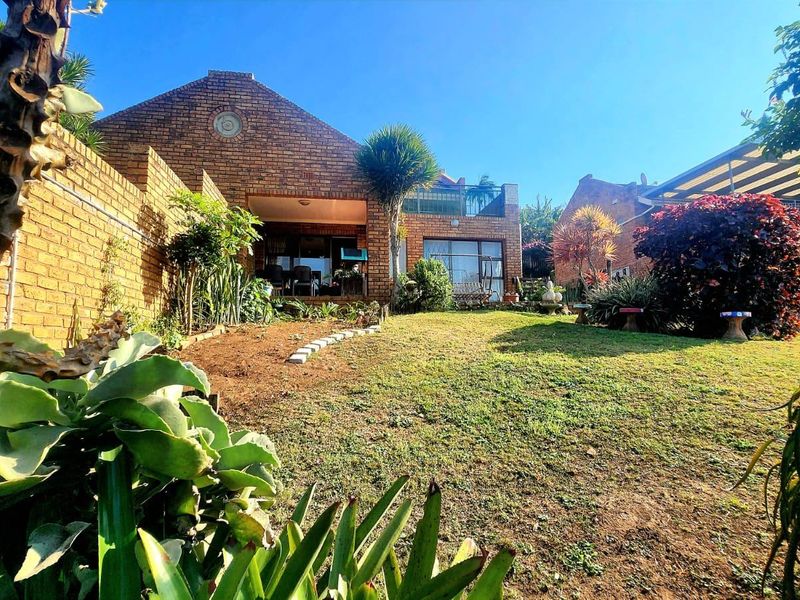 Townhouse For Sale In Hibberdene - Photo 4