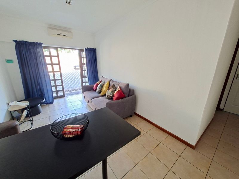 Apartment Rental Monthly In Mount Edgecombe - Photo 5