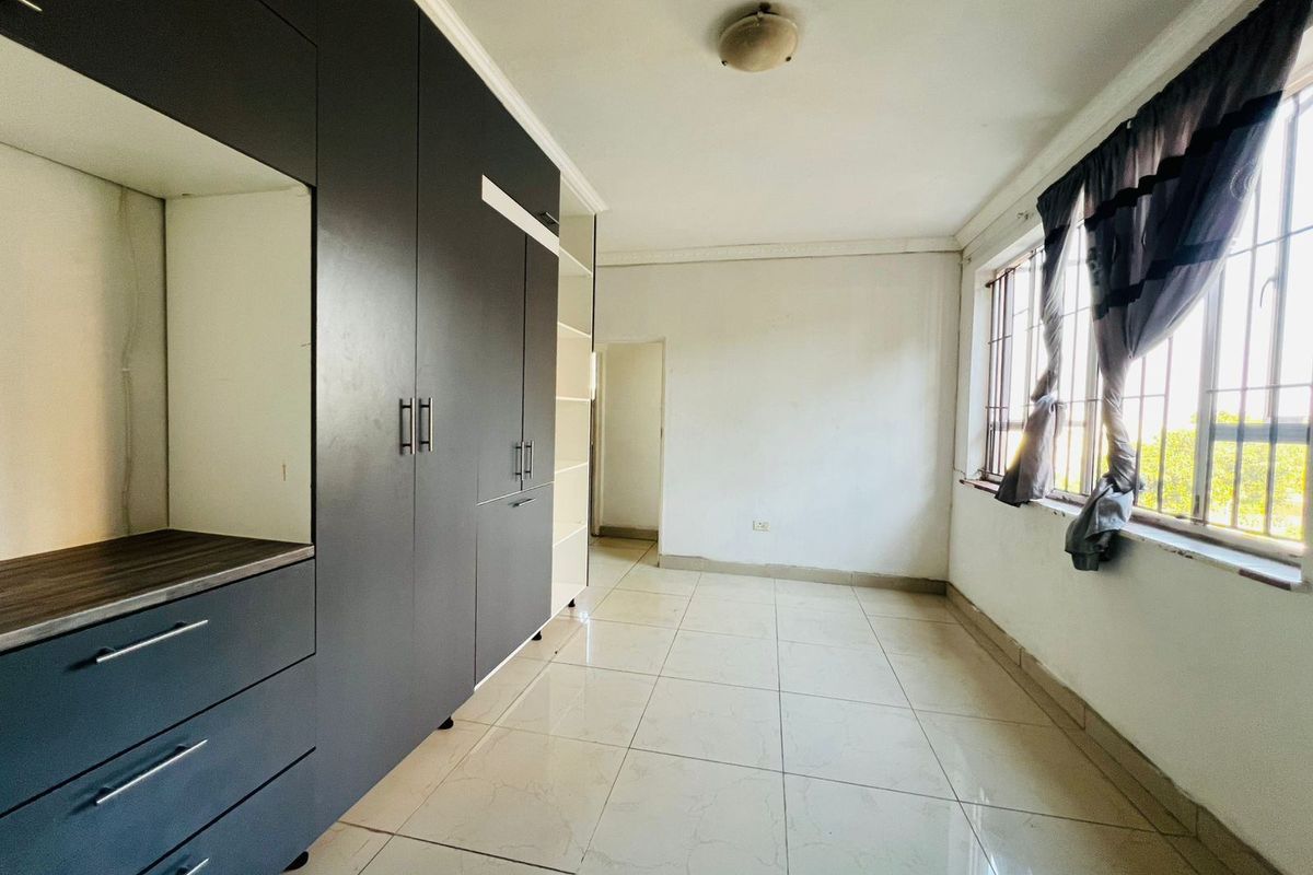 Apartment Rental Monthly In Durban - Photo 4