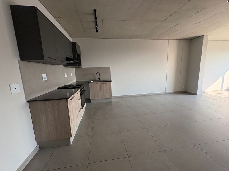 Apartment Rental Monthly In Sandton - Photo 2