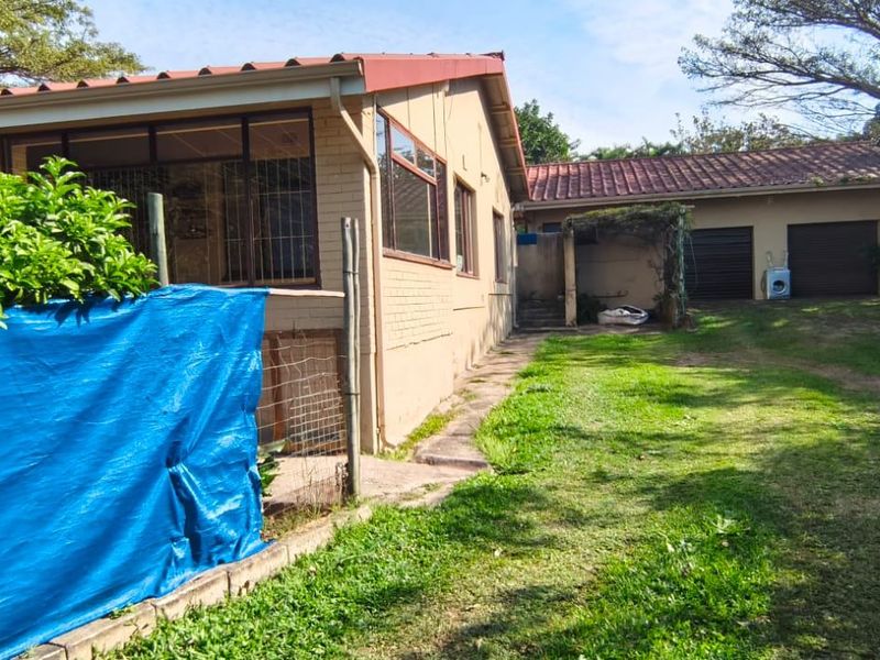 House For Sale In Port Edward - Photo 2