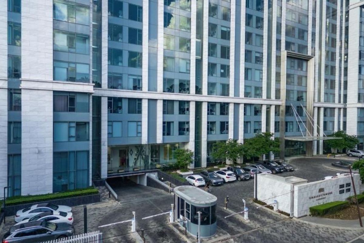 Apartment Rental Monthly In Sandton - Photo 2