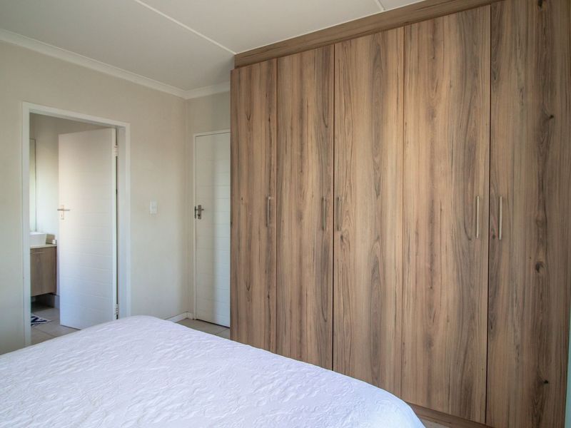 Apartment Rental Monthly In Edenvale - Photo 9