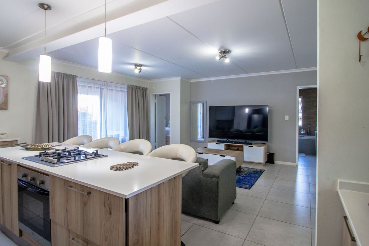 Apartment Rental Monthly In Edenvale - Photo 3