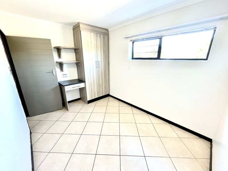 Apartment For Sale In Pretoria - Photo 9