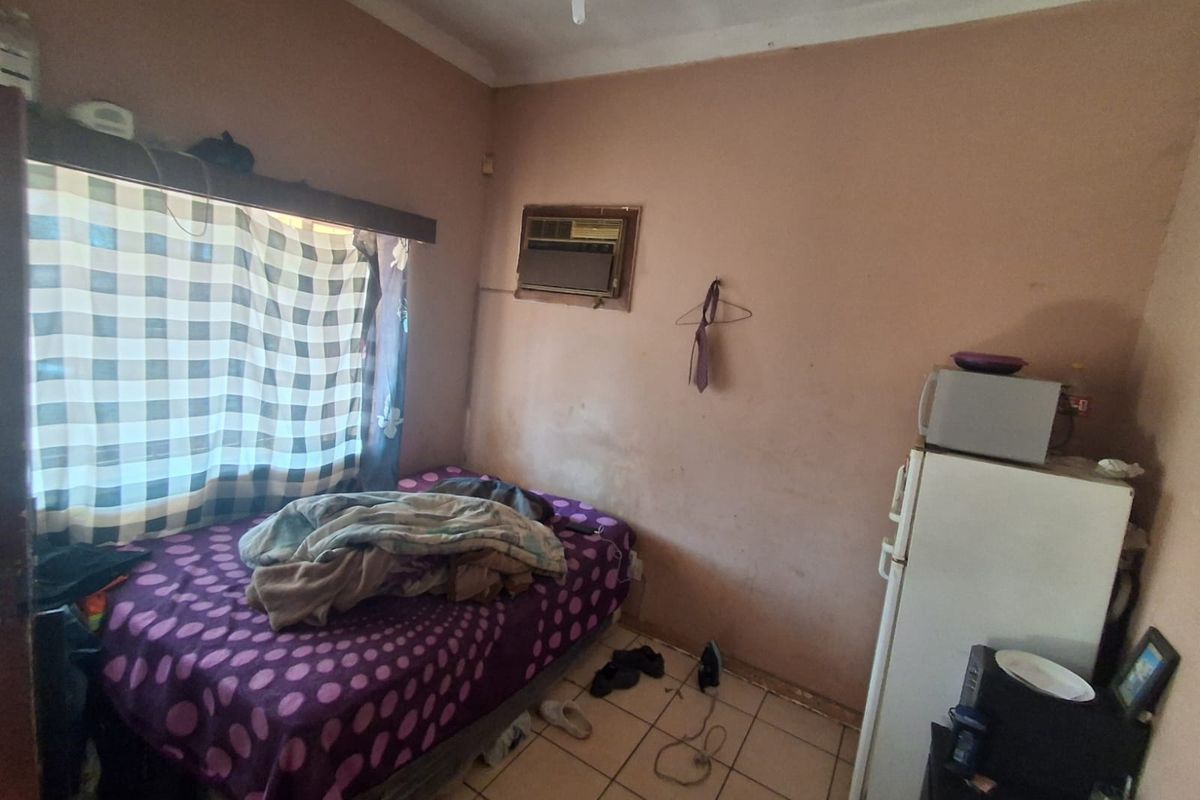 House For Sale In Johannesburg - Photo 4
