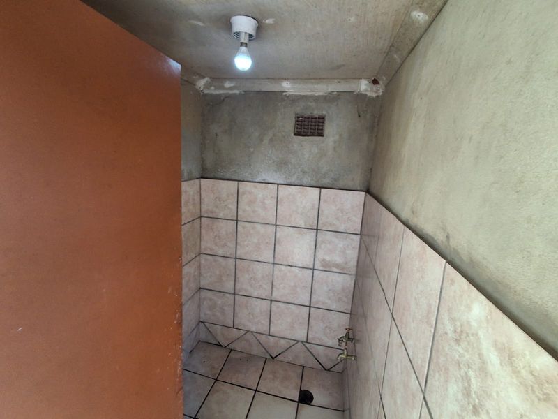 House For Sale In Johannesburg - Photo 8