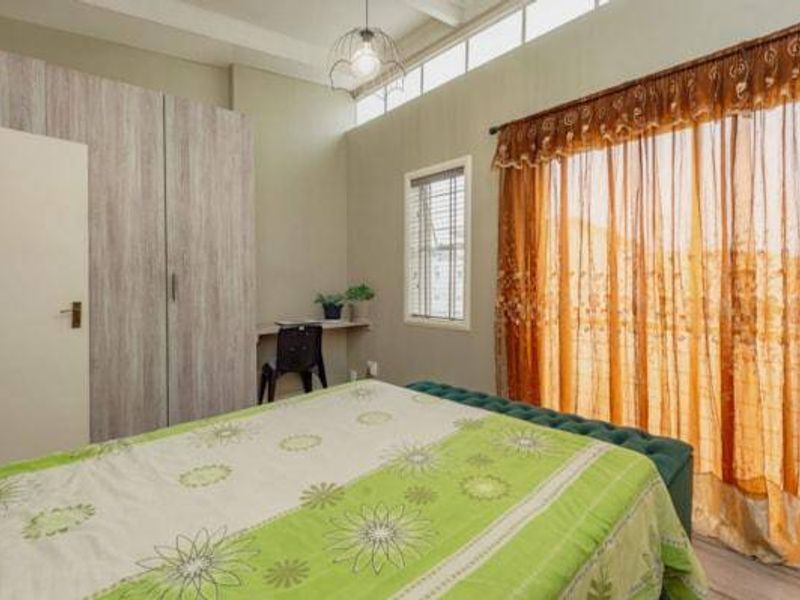 Townhouse For Sale In Alberton - Photo 8