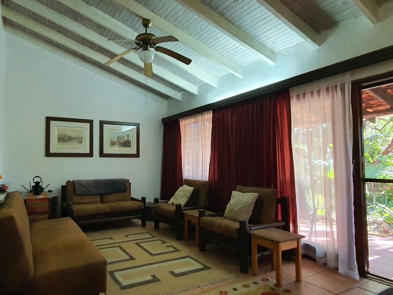 Townhouse For Sale In Port Edward - Photo 7