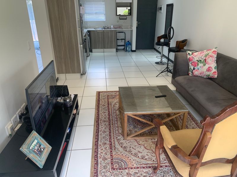 Apartment Rental Monthly In Sandton - Photo 4