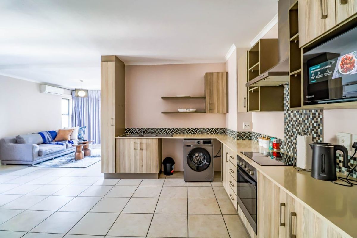 Apartment Rental Monthly In Sandton - Photo 5