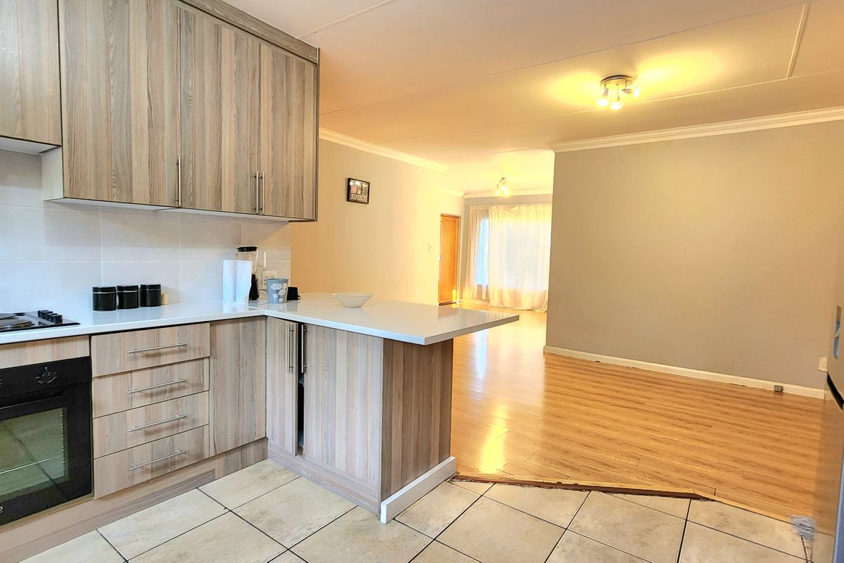Cluster Rental Monthly In Midrand - Photo 3