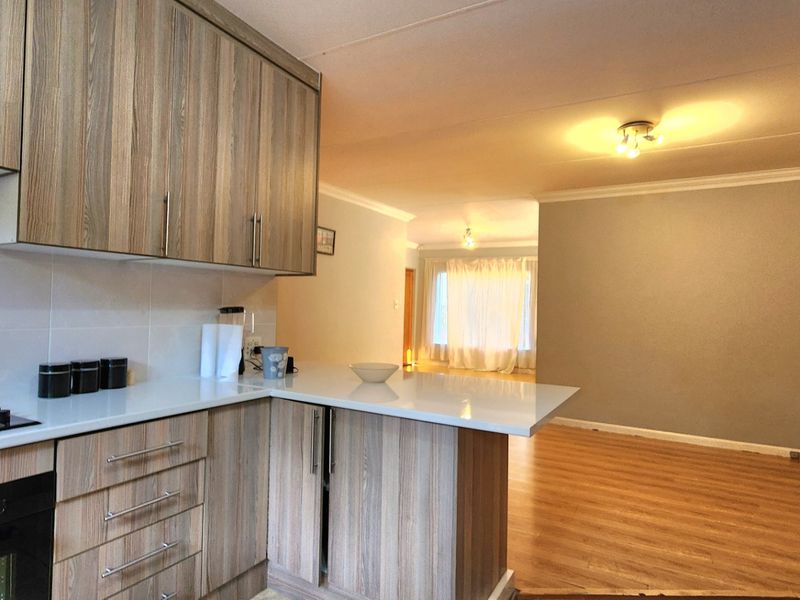 Cluster Rental Monthly In Midrand - Photo 5