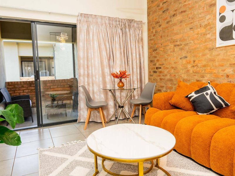 Townhouse Rental Monthly In Kempton Park - Photo 5
